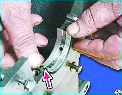 Сборка двигателя автомобиля Сборка двигателя автомобиля