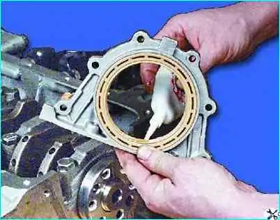 Сборка двигателя автомобиля Сборка двигателя автомобиля