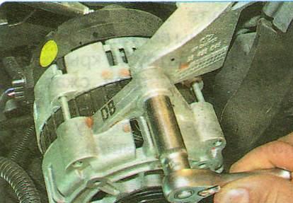 Замена прокладки ГБЦ двигателя F14D3 автомобиля Авео Шевролет