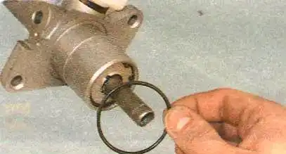 Замена главного тормозного цилиндра Авео Шевролет Уплотнительное кольцо главного тормозного цилиндра