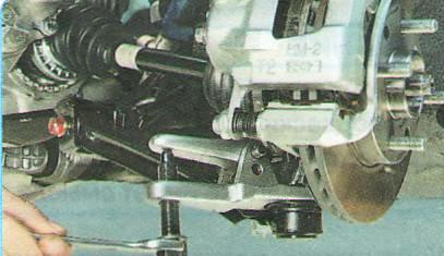 Замена передних сайлентблоков на Шевроле Авео Т250 и замена их задних рычагов