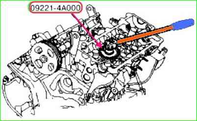 Зняття та встановлення ГБЦ двигуна G6EA 