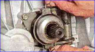 Replacement of clutch units of the VAZ-21114 engine