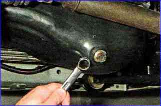 Cómo quitar e instalar el receptor de aceite del motor VAZ-21114