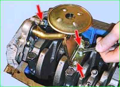 How to disassemble the VAZ-21126 engine