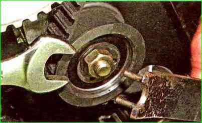 Як перевірити та замінити ремінь ГРМ на двигуні ВАЗ-21114
