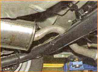 Features of the gas exhaust system of the VAZ-21114 engine