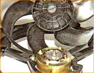 Замена агрегатов системы охлаждения двигателя ВАЗ-21114
