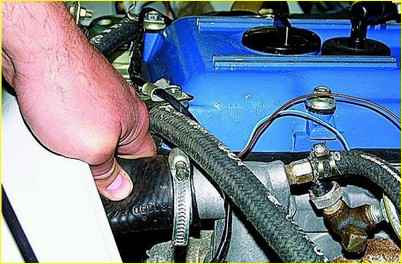 Replacing the Gazelle car engine coolant