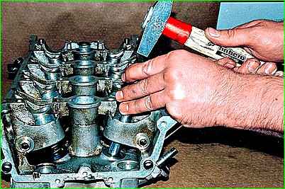 Inspection, troubleshooting and repair of the cylinder head