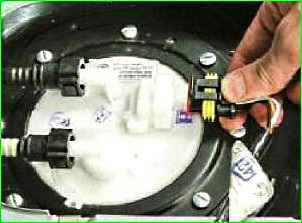 Repair of the fuel module of the GAZ-2705 car