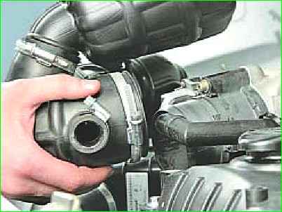 Removal and installation of ZMZ 405 GAZ-2705