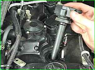 Removing the ignition coil