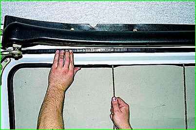 Replacement of glass sidewall and sliding door GAZ-2705