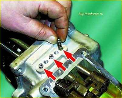 Demontage und Montage des GAZ-2705-Getriebes
