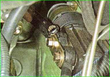 How to replace the steering rod