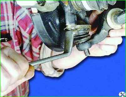 How to replace the suspension ball joint