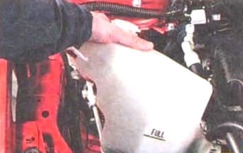 Проверка и замена ремня вспомогательных агрегатов двигателя 4B10, 4B11 Mitsubishi Lancer