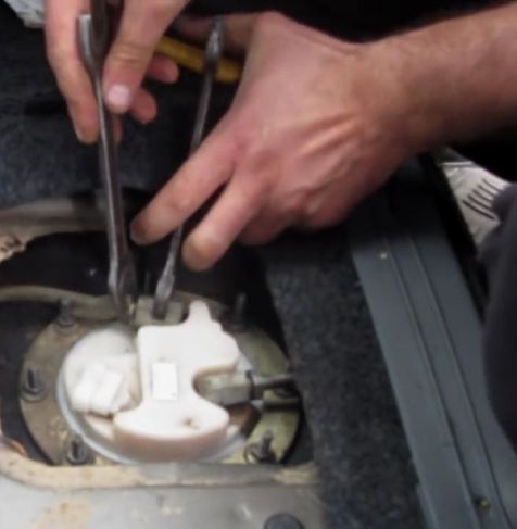 Снятие и ремонт топливного модуля УАЗ Патриот