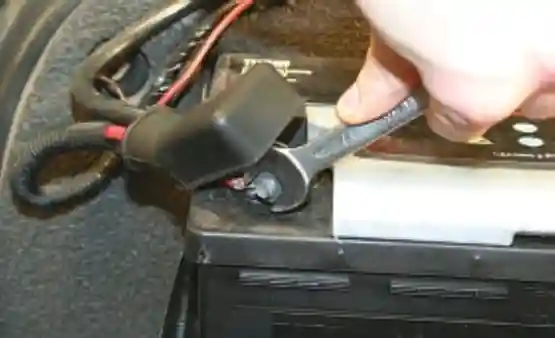 Проверка зарядки аккумулятора Проверка зарядки аккумулятора