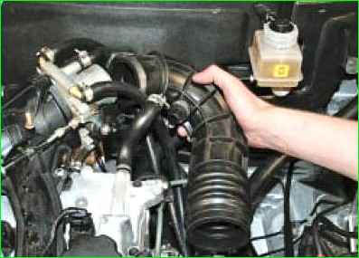 Замена каталитического коллектора двигателя ВАЗ-21126