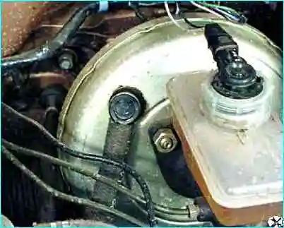 Проверка вакуумного усилителя ВАЗ-2109