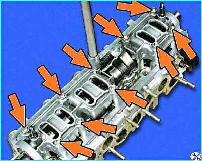 Разборка головки цилиндров двигателя
