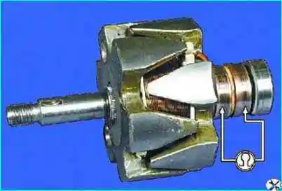 Проверка деталей генератора автомобиля Проверка деталей генератора автомобиля