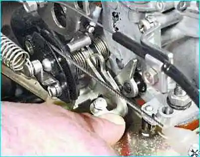 Регулировка дроссельной заслонки карбюратора