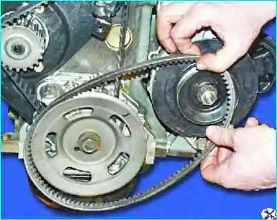 Замена ремня генератора двигателя