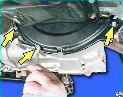 Снятие коробки передач автомобиля