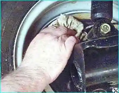 Прокачка тормозов автомобиля