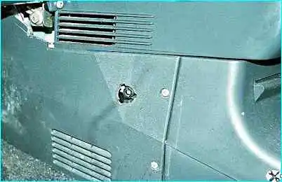 ВАЗ-2110 Снятие CO-потенциометра