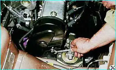 ВАЗ-2110 Замена ремня привода ГРМ