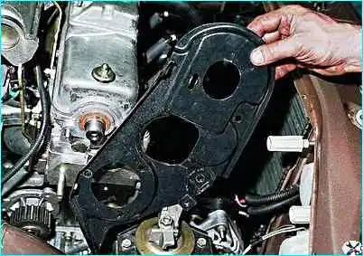 ВАЗ-2110 Снятие насоса охлаждающей жидкости