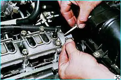 Снятие и установка распределительного вала ВАЗ-2110 Снятие и установка распределительного вала