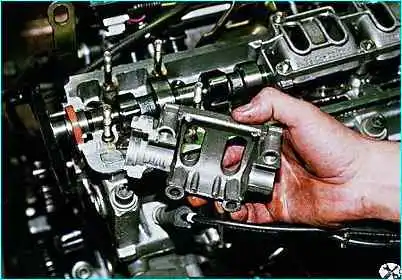 Снятие и установка распределительного вала ВАЗ-2110 Снятие и установка распределительного вала