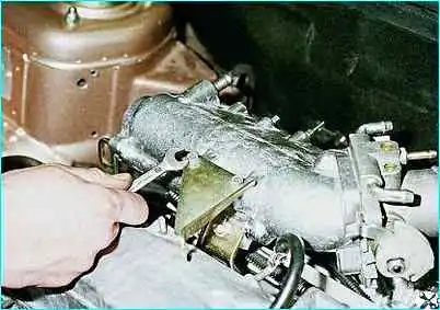 ВАЗ-2110 Регулировка зазоров клапанов двигателя