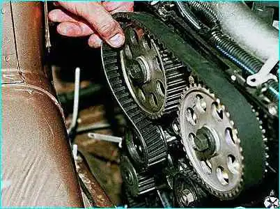 ВАЗ-2110 Замена толкателей клапанов двигателя