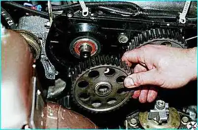 ВАЗ-2110 Замена толкателей клапанов двигателя