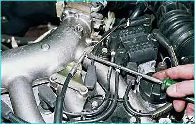 ВАЗ-2110 снятие ресивера и впускного коллектора