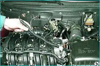 ВАЗ-2110 Замена прокладок впускной трубы