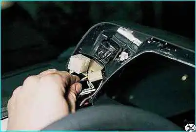 ВАЗ-2110 Снятие комбинации приборов