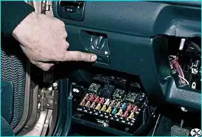 ВАЗ-2110 Снятие монтажного блока