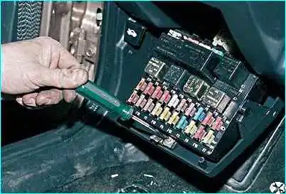 ВАЗ-2110 Снятие монтажного блока