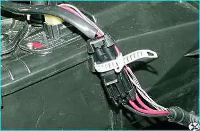 ВАЗ-2110 Снятие и разборка отопителя