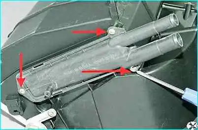 ВАЗ-2110 Снятие и разборка отопителя