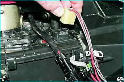 ВАЗ-2110 Снятие и разборка отопителя