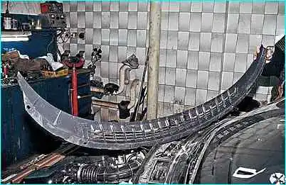 ВАЗ-2110 Снятие облицовки и накладки ветрового окна