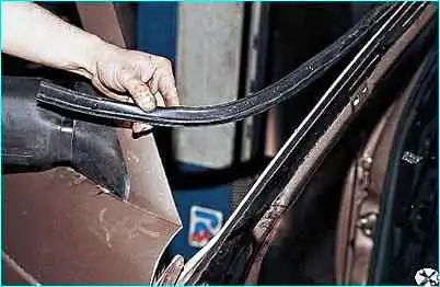 ВАЗ-2110 Замена стекол автомобиля